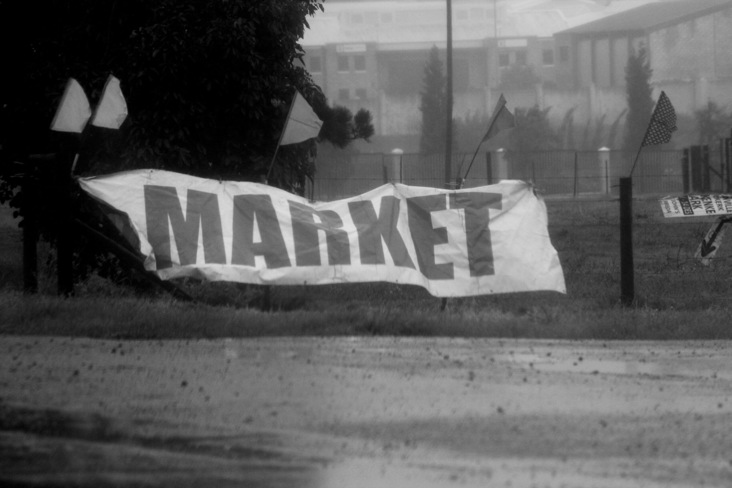 The Impact of Market Sentiments on Cryptocurrency Prices